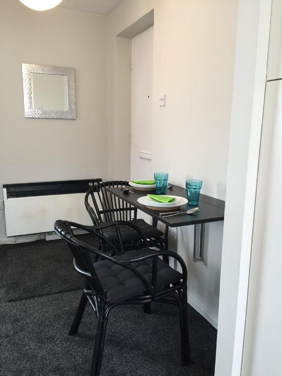 Armitage Way Holiday Apartment - Perfect To Self Isolate Cambridge  Ngoại thất bức ảnh